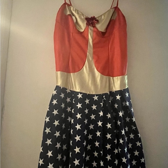 Leg Avenue Hero Women’s Costume Size Medium/Large Halloween Costume - Picture 10 of 10